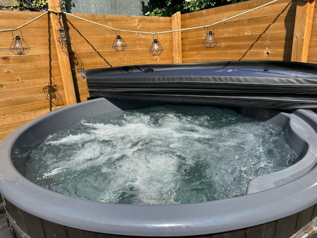 The Secret Garden - Hot Tub North Coast Stay Garvagh Exterior foto